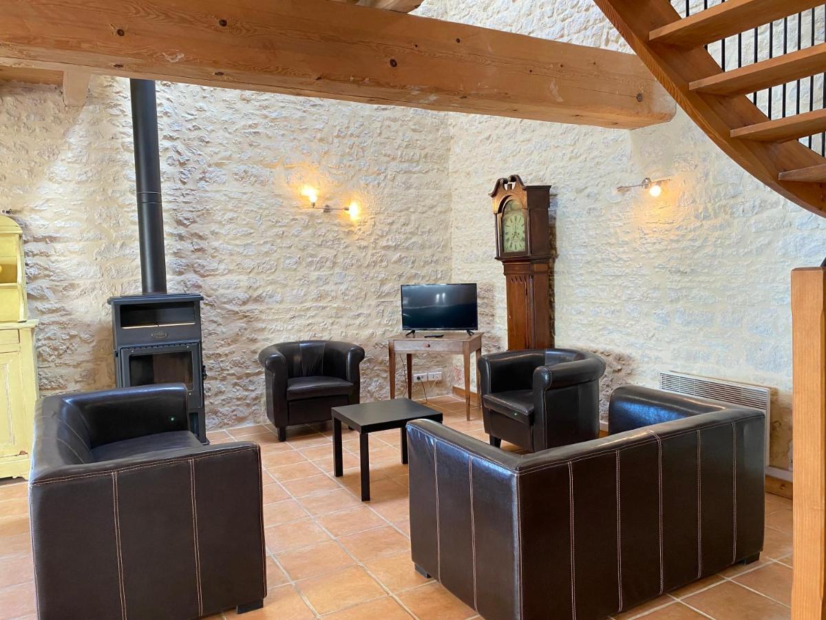Domaine De La Laigne - Spa Asnieres-la-Giraud Екстер'єр фото